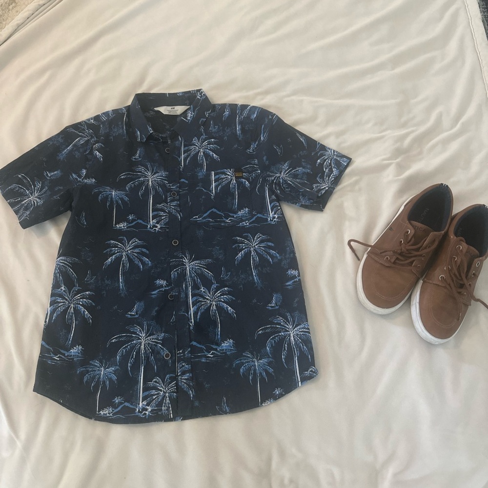 Young Boy Vacation Set